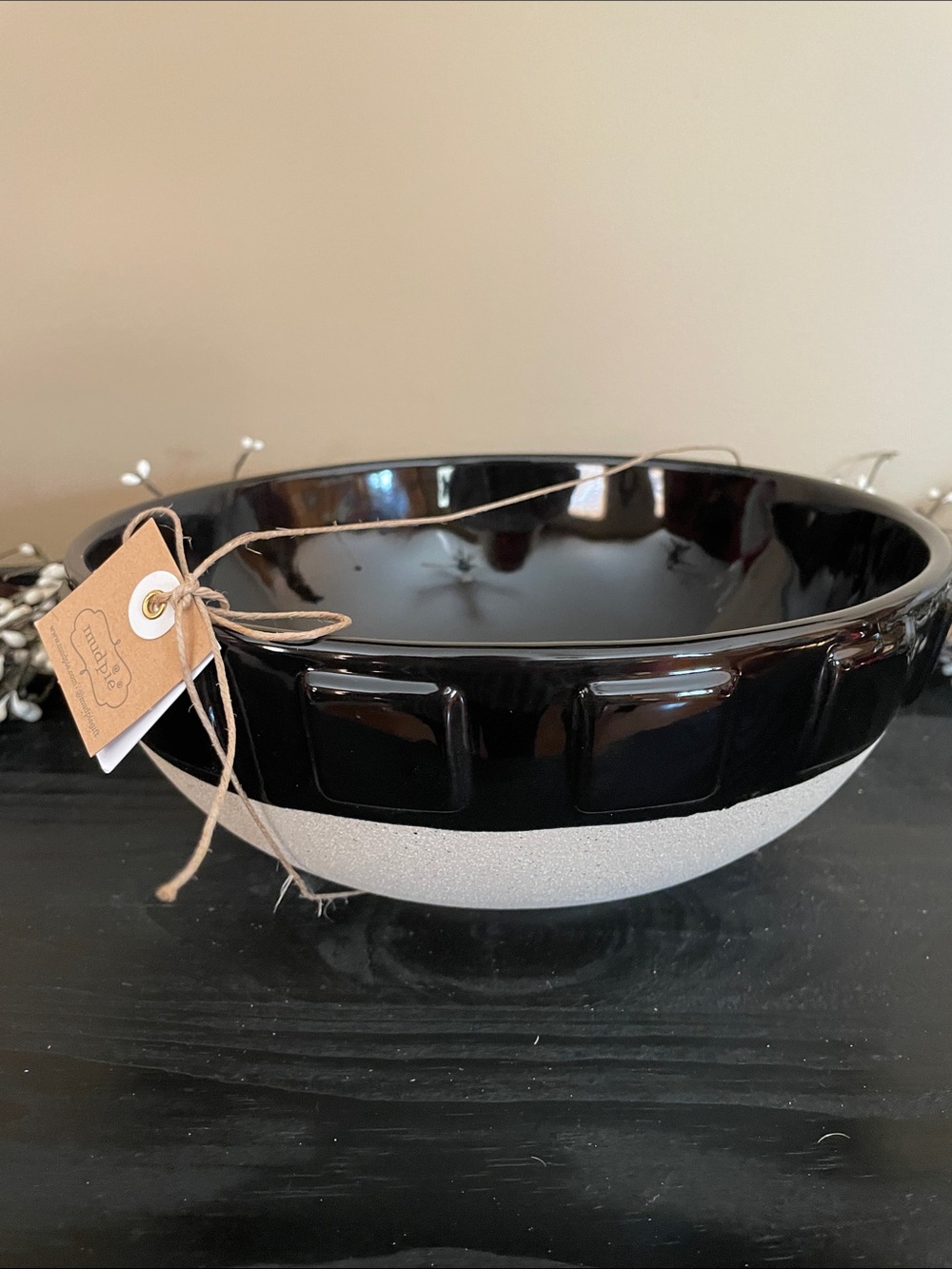NWT Mud Pie Speckled Cream/Black Stone Serving Bowl - 10”x4”